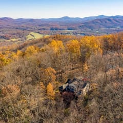 The Wintergreen Treehouse