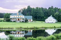The Walden Estate near the Blue Ridge Mountains - Image 5